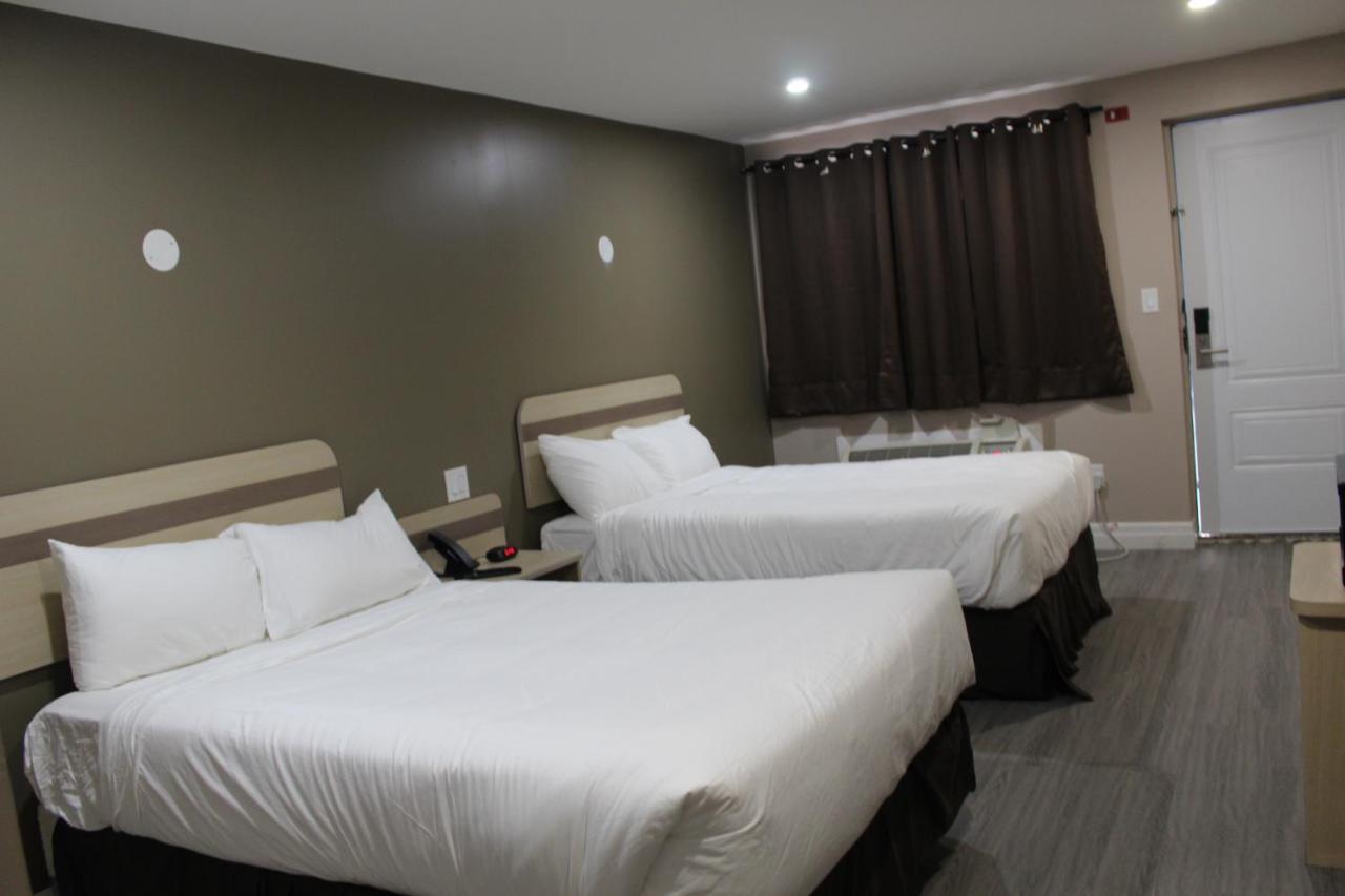 Super 8 By Wyndham Niagara Falls On المظهر الخارجي الصورة